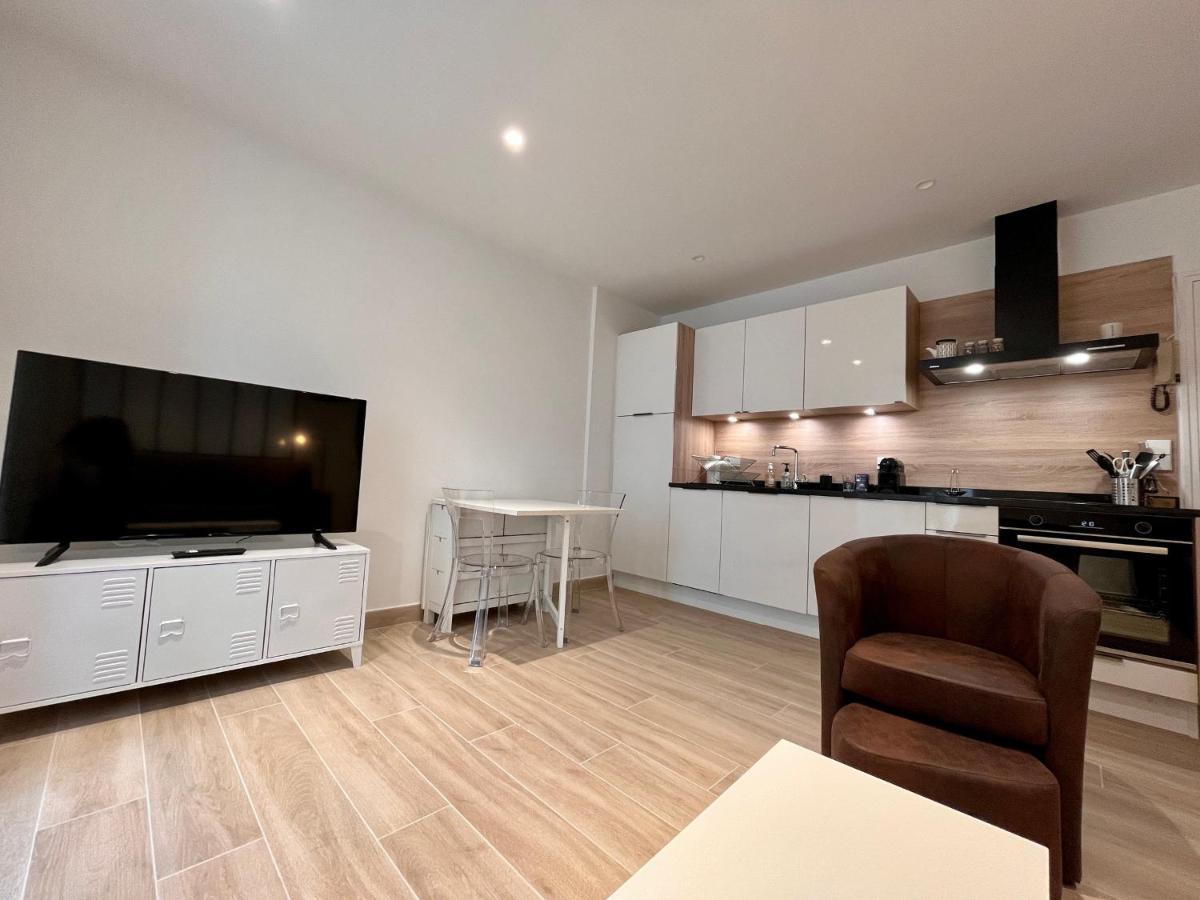 Appartement Lumineux 2 Pieces, Coeur De Saint-Jean-De-Luz, Proche Plage Et Commerces, Avec Wifi - Fr-1-239-1002 Exteriör bild